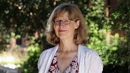 portrait of Cindy Nelson